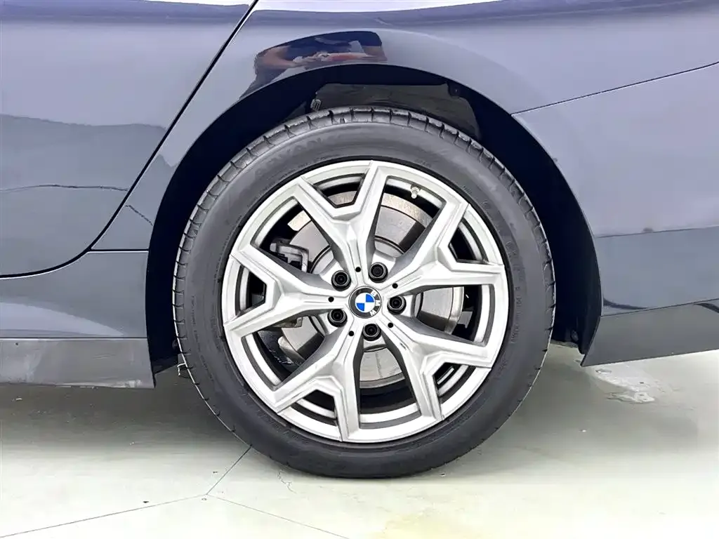 BMW i3 — фото 7