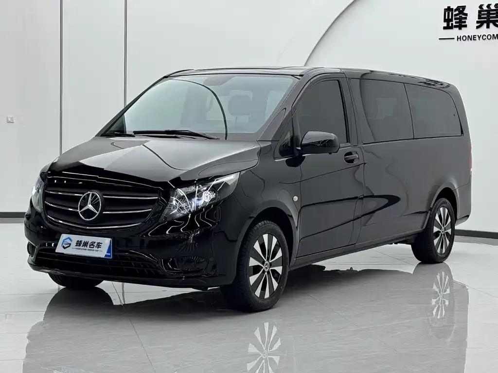 Mercedes-Benz Vito — фото 1
