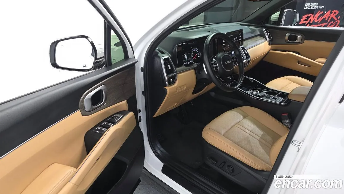 Kia Sorento — фото 8