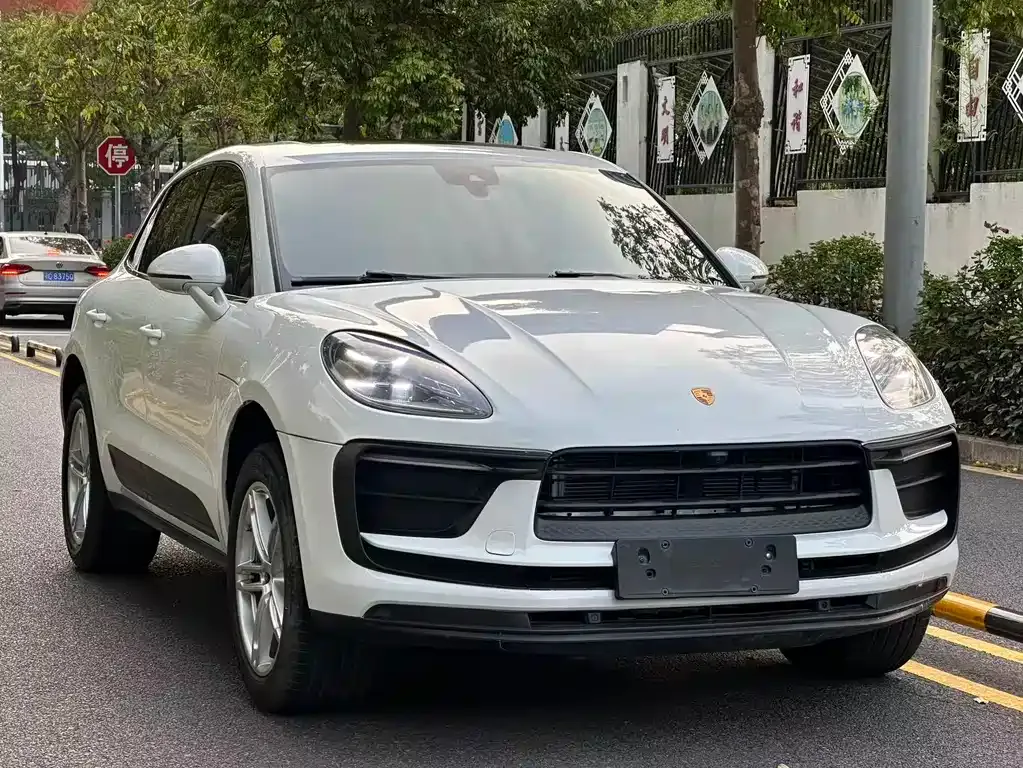 Porsche Macan — фото 10