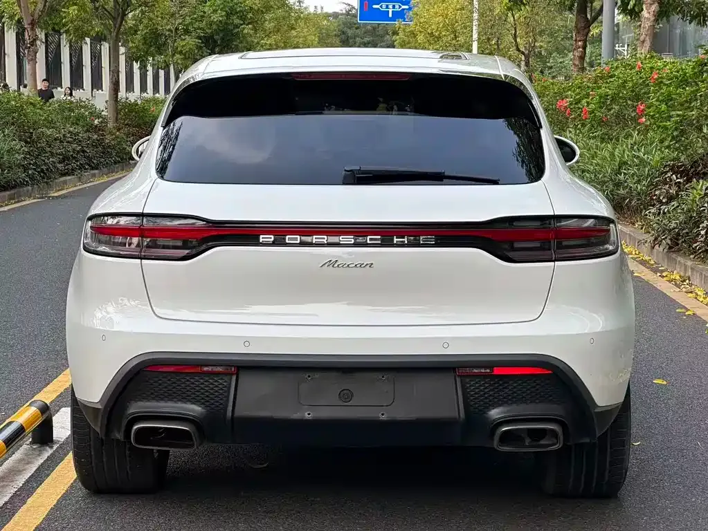 Porsche Macan — фото 6