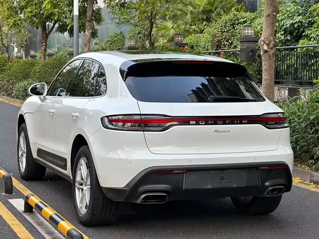 Porsche Macan — фото 8