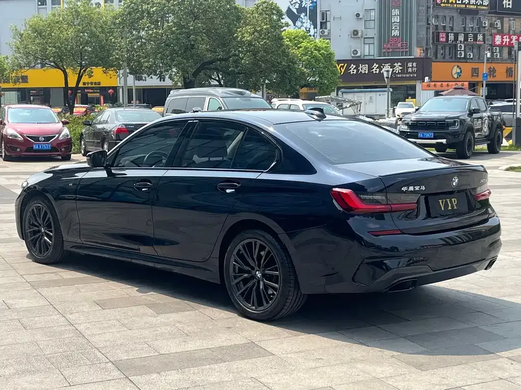 BMW 3 Series — фото 10