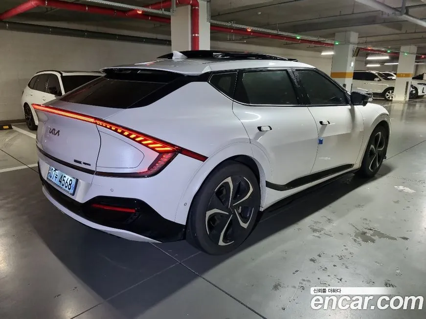 Kia EV6 — фото 3