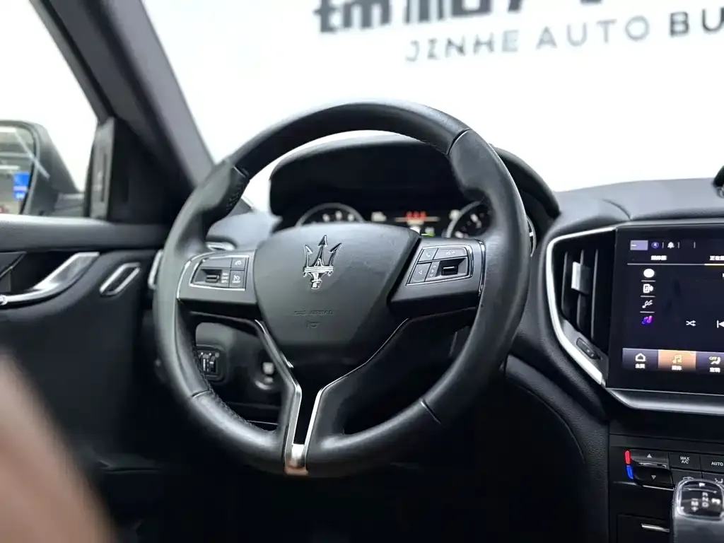 Maserati Ghibli — фото 4