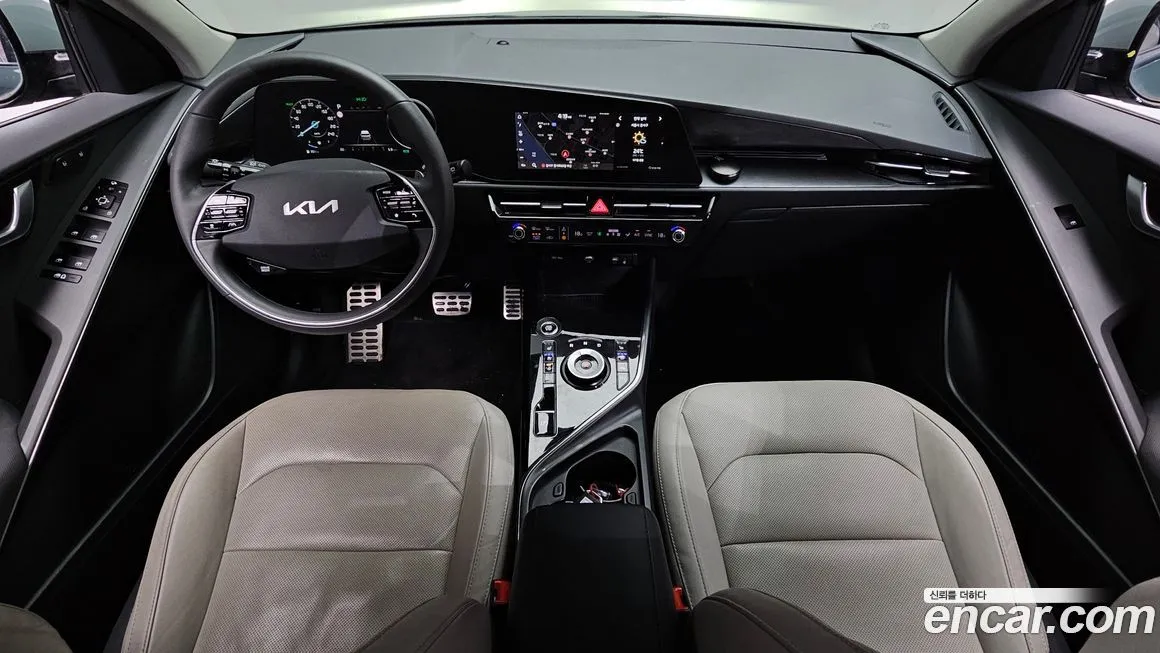 Kia Niro — фото 6
