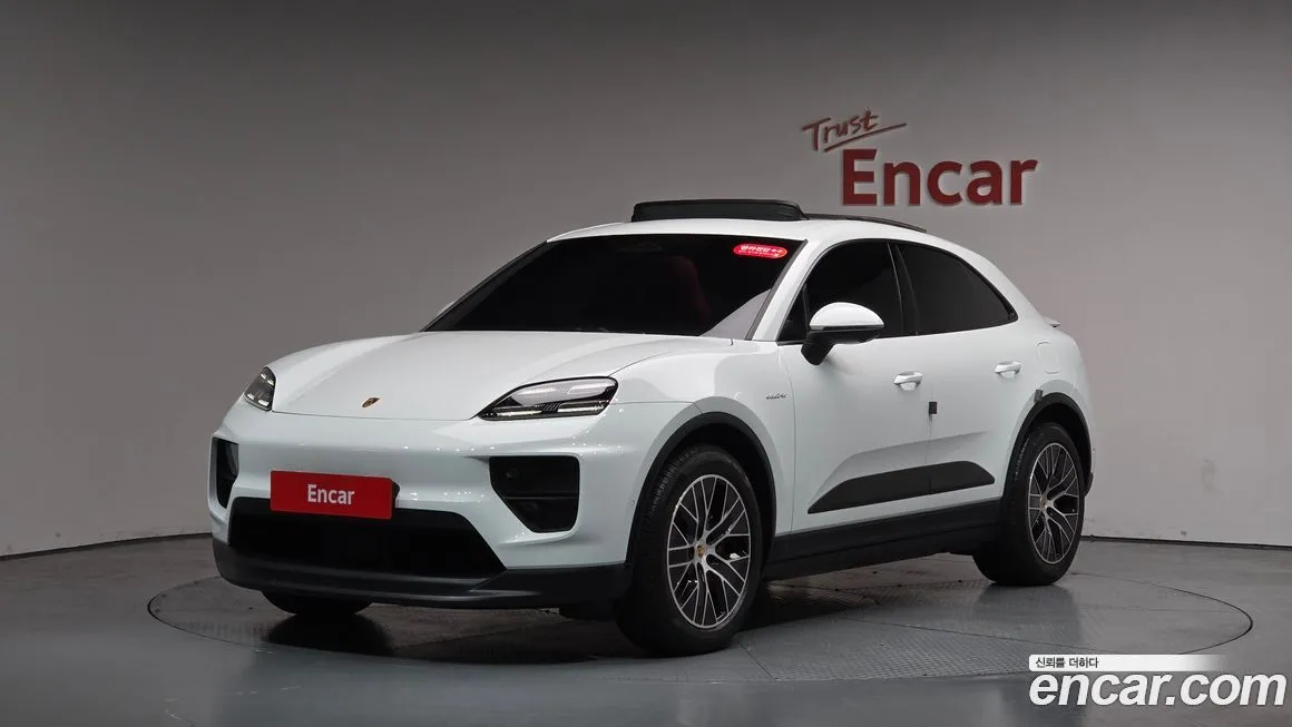Porsche Macan — фото 1