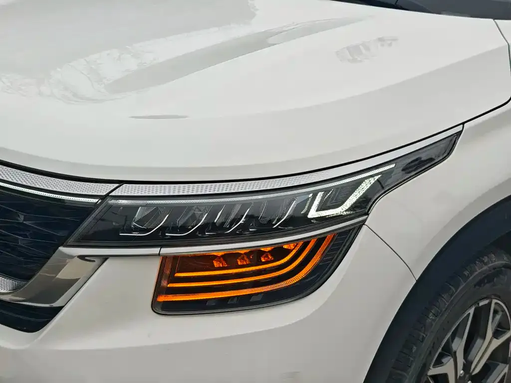 Kia KX3 — фото 4