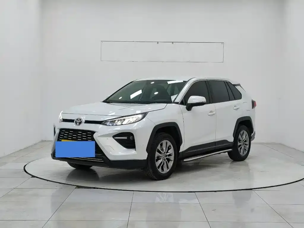 Toyota Wildlander — фото 1