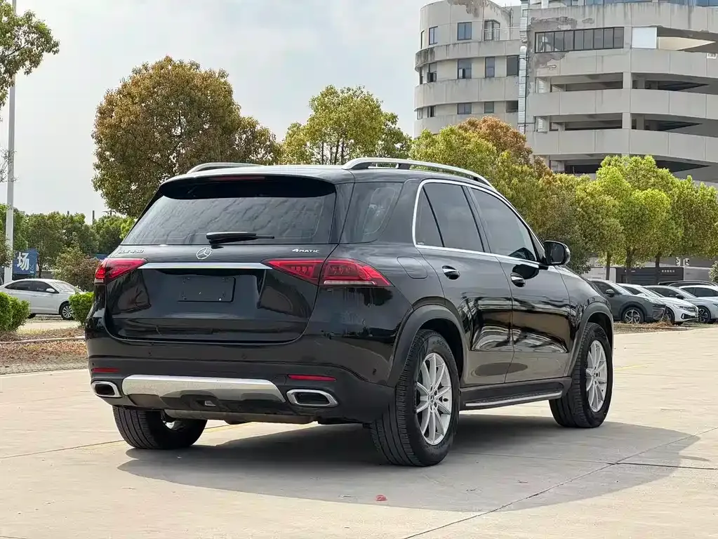 Mercedes-Benz GLE — фото 9
