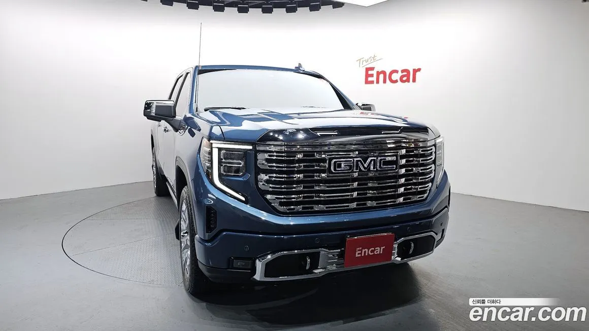 GMC Sierra — фото 8