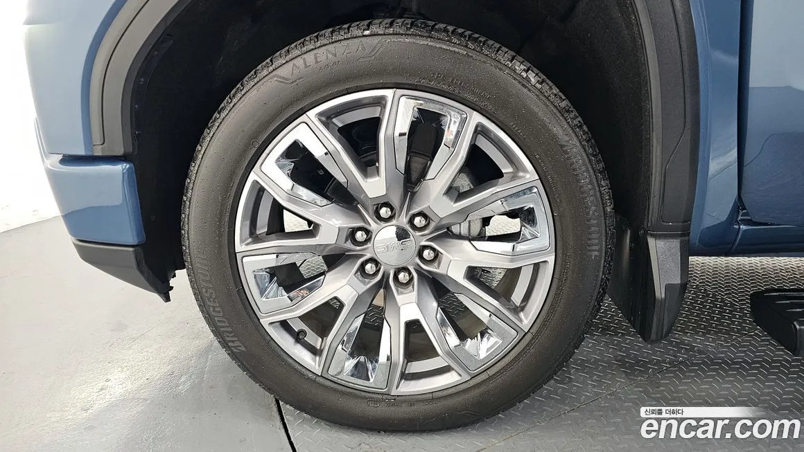 GMC Sierra — фото 6