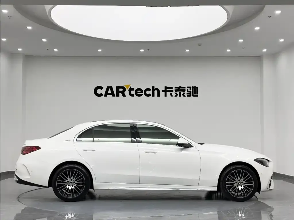 Mercedes-Benz C-Class — фото 2