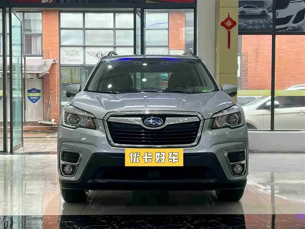 Subaru Forester — фото 6