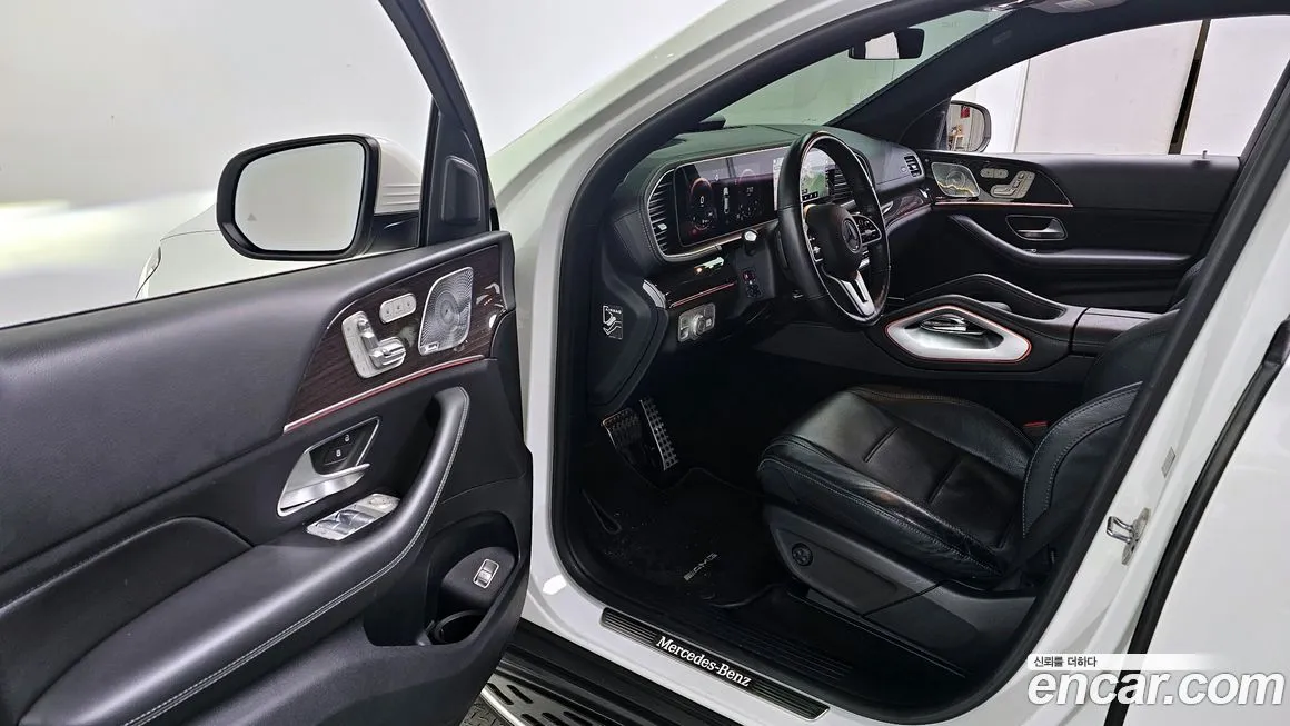 Mercedes-Benz GLE-Class — фото 10