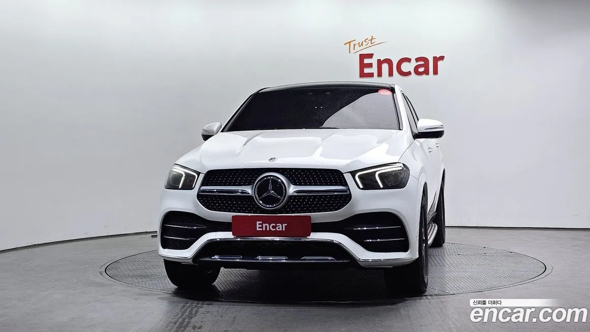 Mercedes-Benz GLE-Class — фото 7