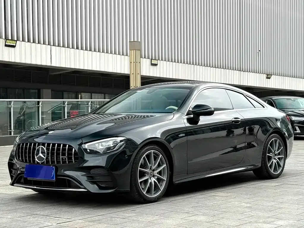 Mercedes-Benz E-Class (Import) — фото 1