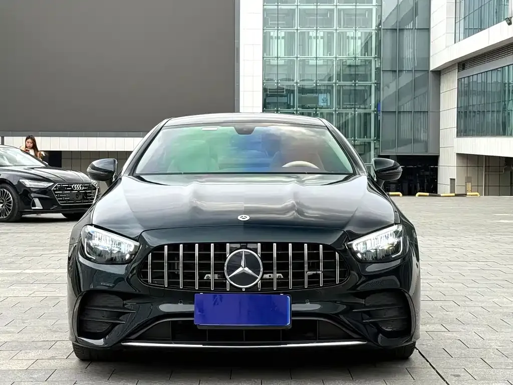 Mercedes-Benz E-Class (Import) — фото 5