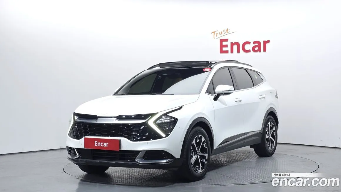 Kia Sportage — фото 1