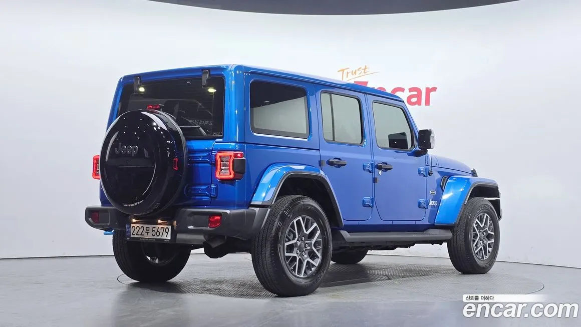 Jeep Wrangler — фото 2
