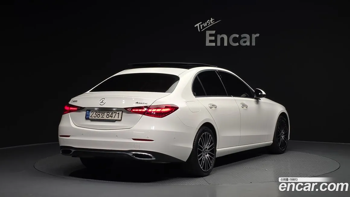 Mercedes-Benz C-Class — фото 2
