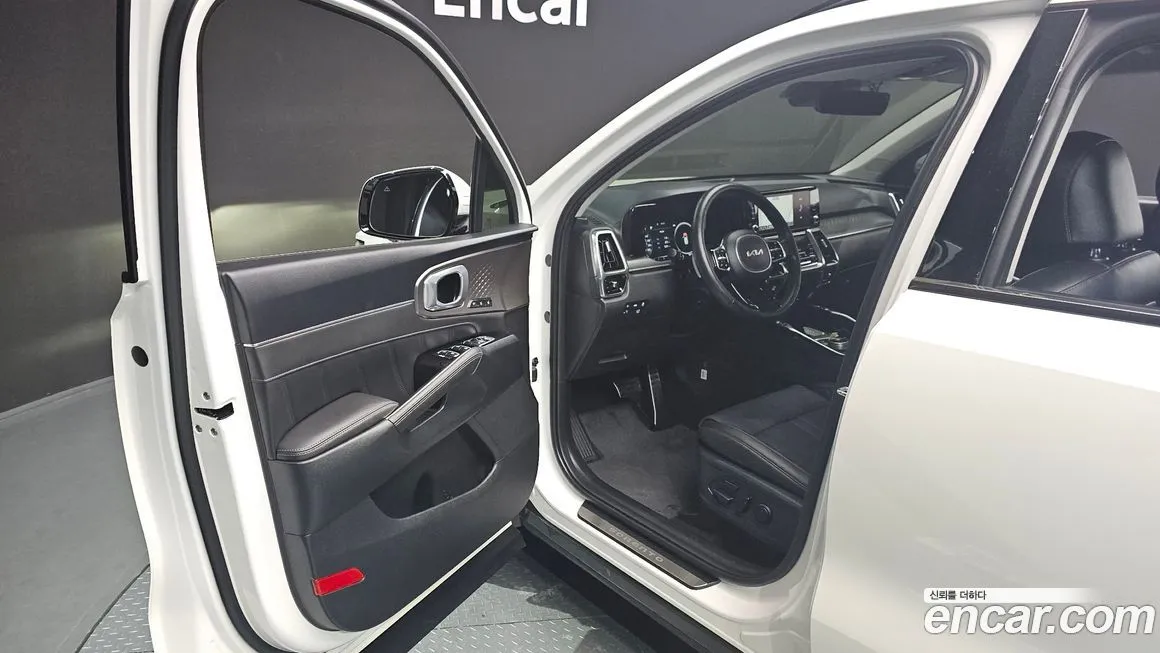 Kia Sorento — фото 7
