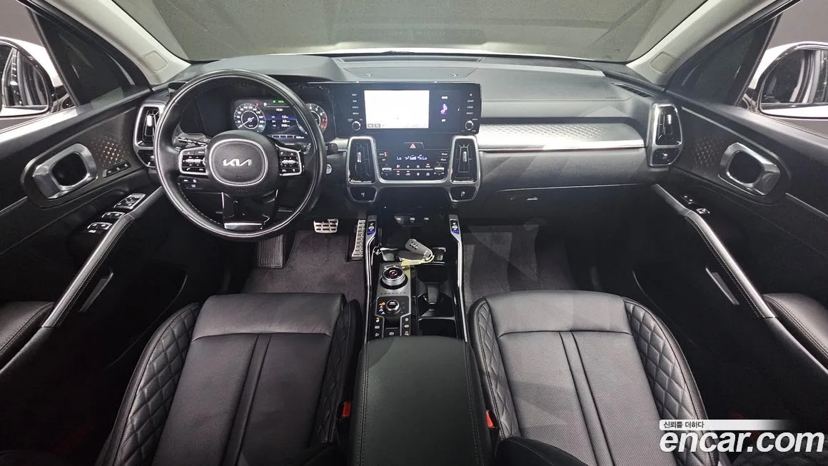 Kia Sorento — фото 6