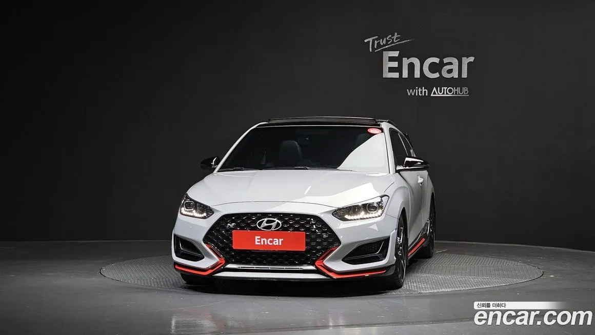 Hyundai Veloster — фото 2