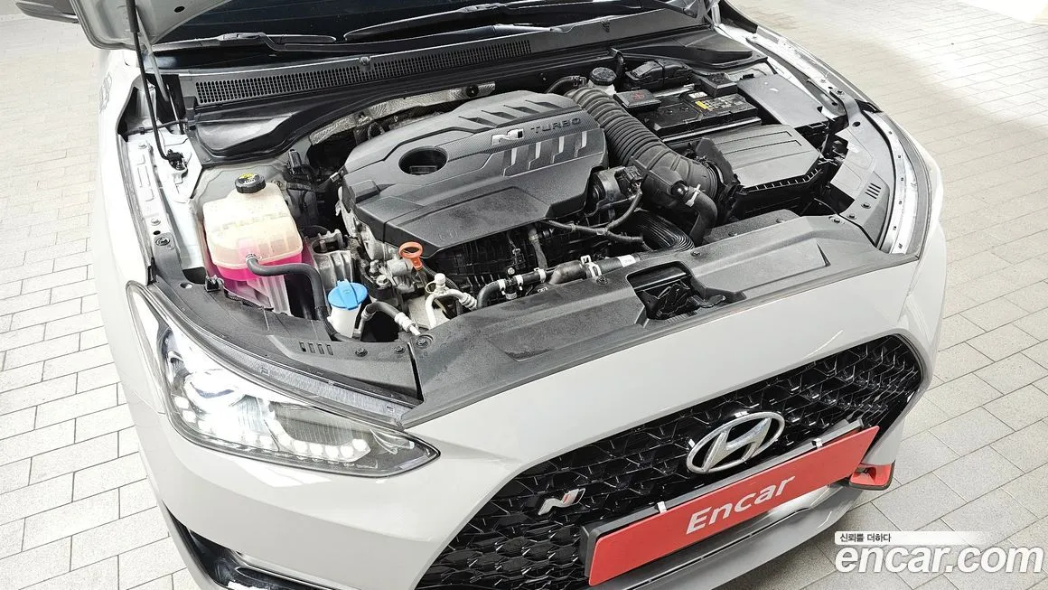 Hyundai Veloster — фото 9
