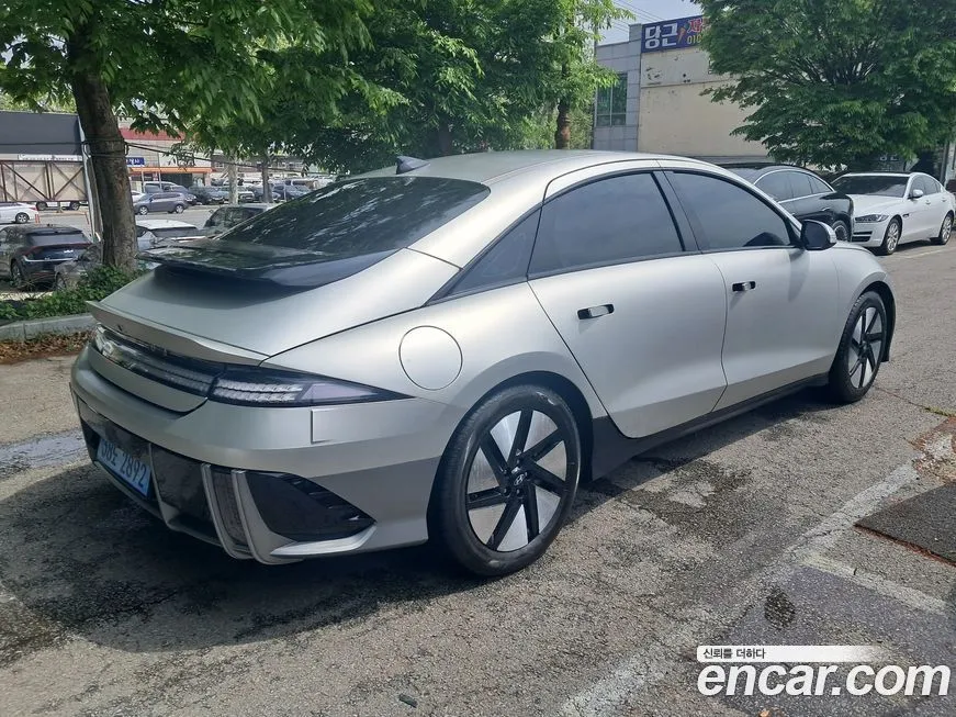 Hyundai Ioniq6 — фото 9