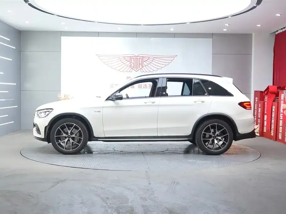 Mercedes-Benz GLC AMG — фото 8