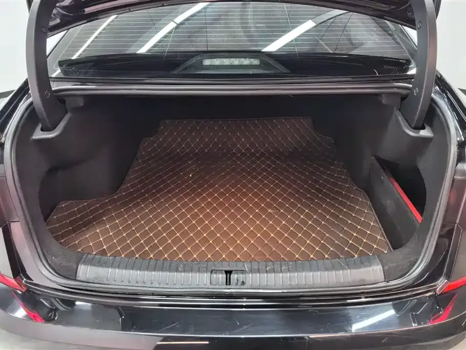 Volkswagen Passat — фото 2