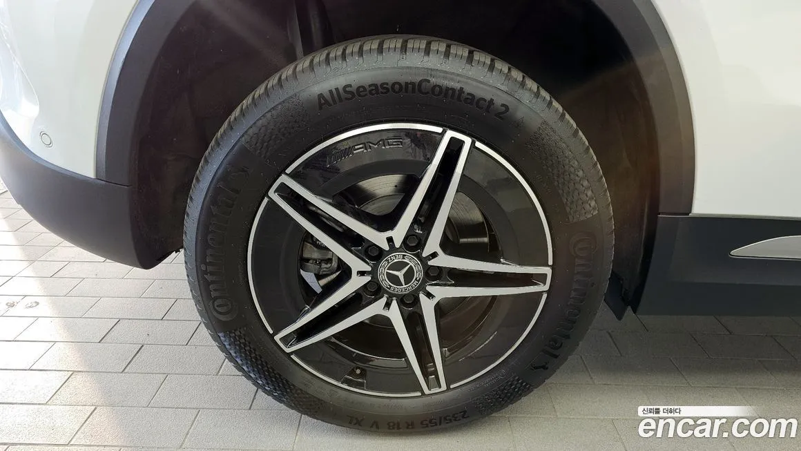 Mercedes-Benz EQA — фото 10