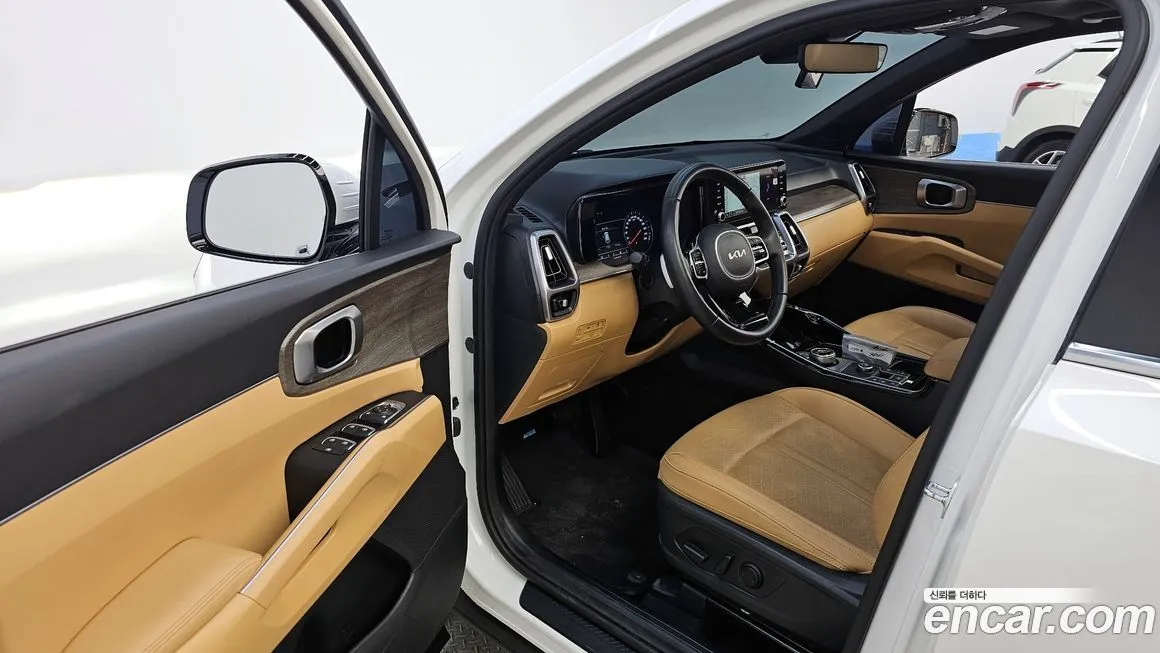 Kia Sorento — фото 4