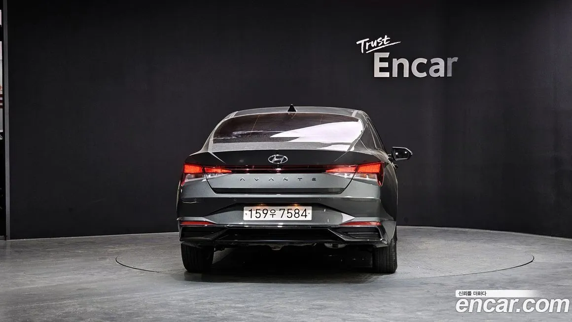 Hyundai AVANTE — фото 2