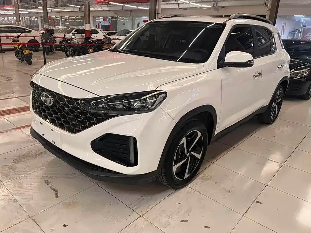Hyundai ix35 — фото 1