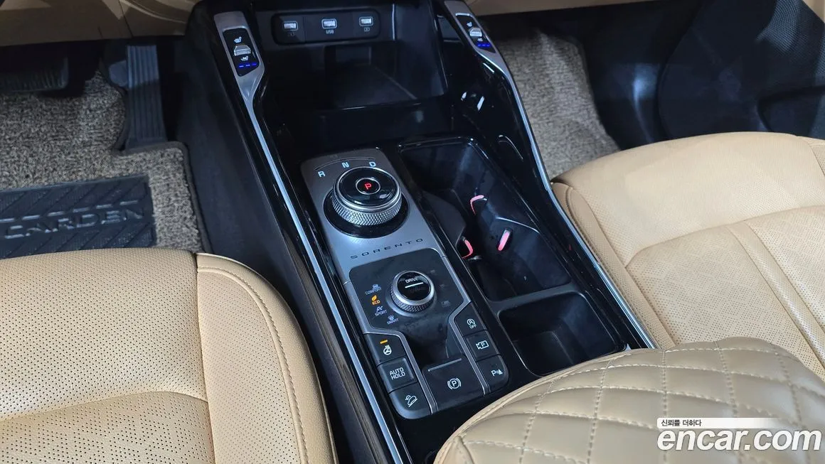 Kia Sorento — фото 6