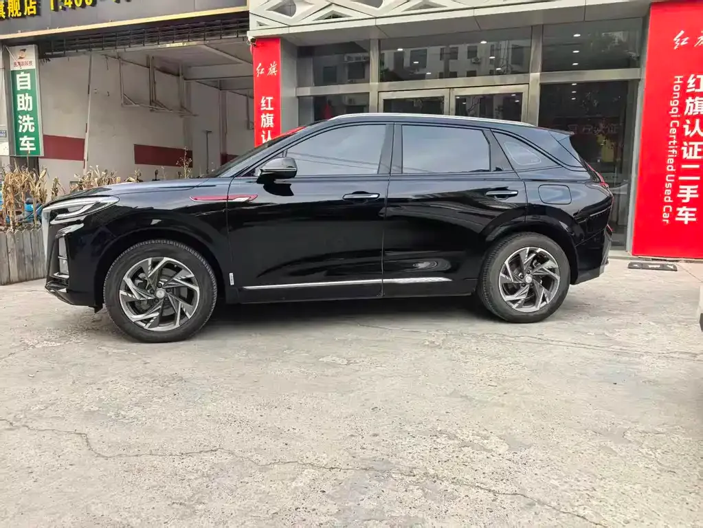 Hongqi HS3 PHEV — фото 8