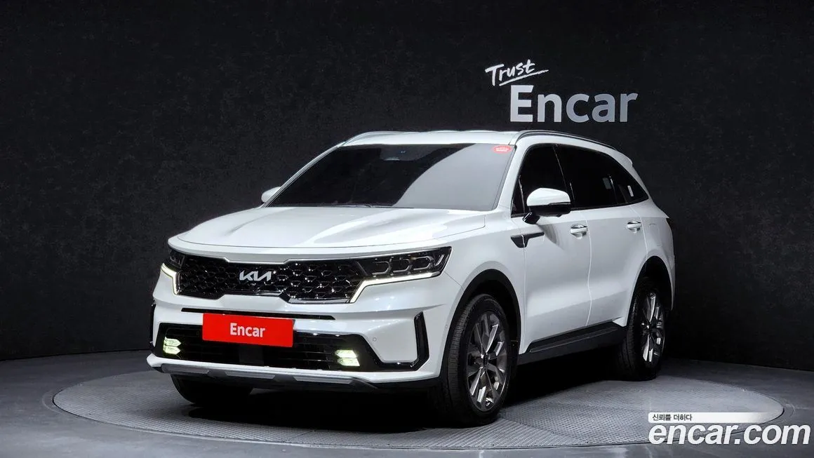 Kia Sorento — фото 1