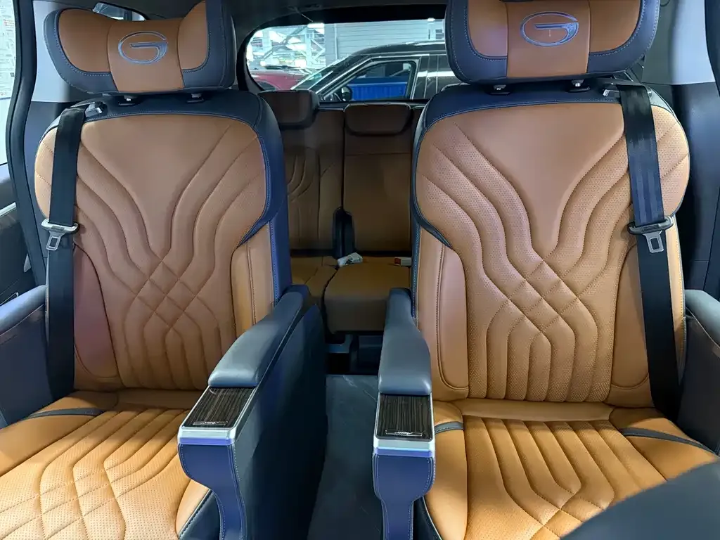 GAC Motor Trumpchi M8 — фото 9