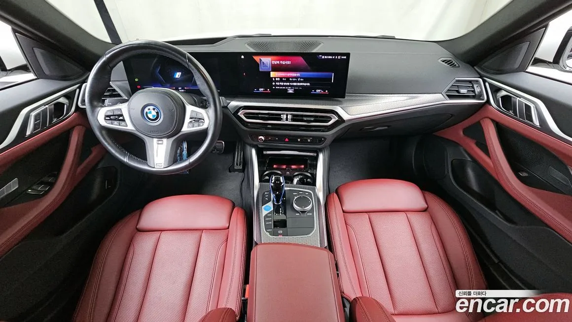 BMW i4 — фото 8