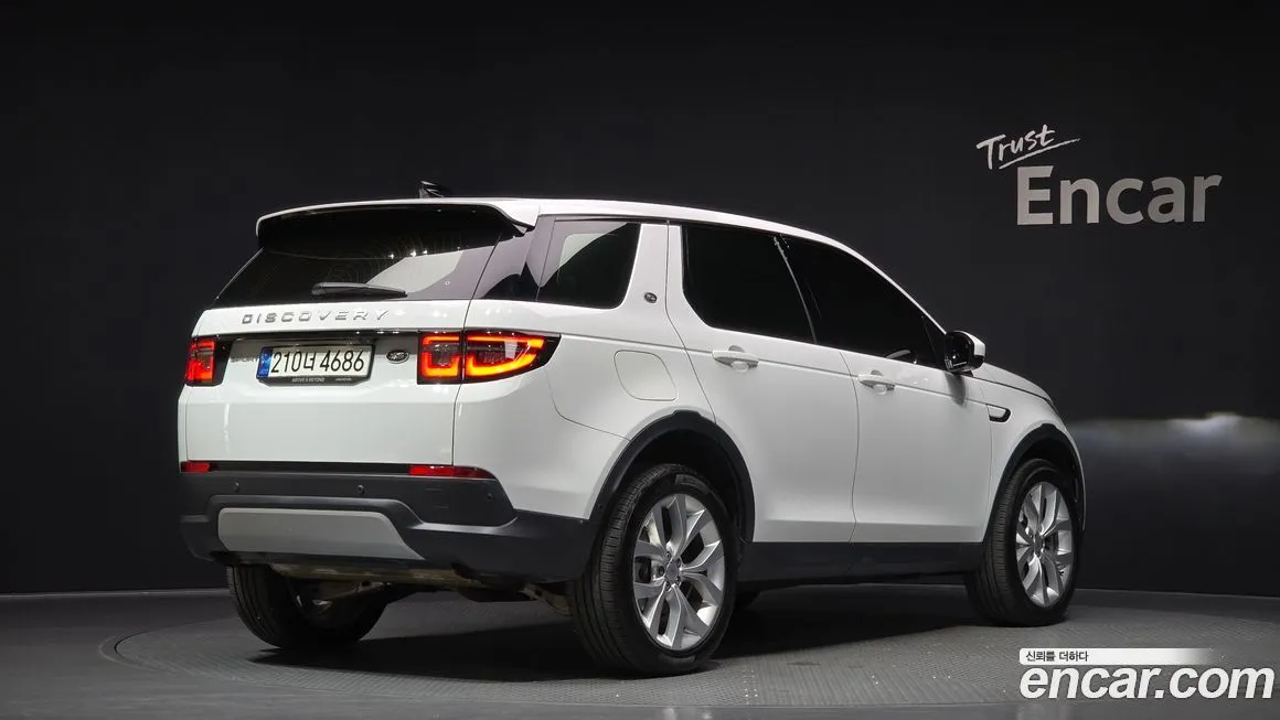 Land Rover Discovery Sport — фото 8