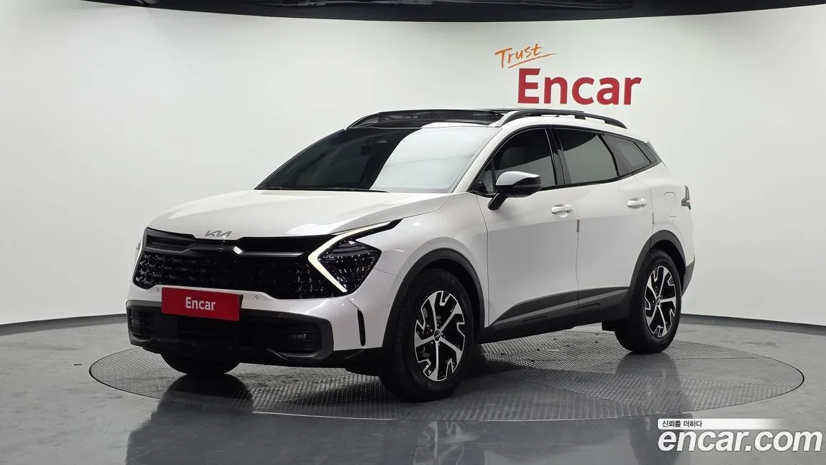 Kia Sportage — фото 1