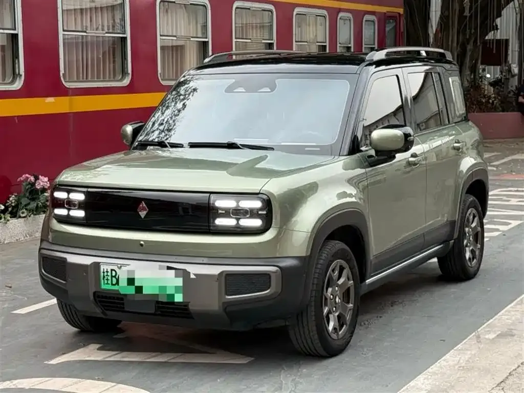 Baojun Yueye Plus — фото 1