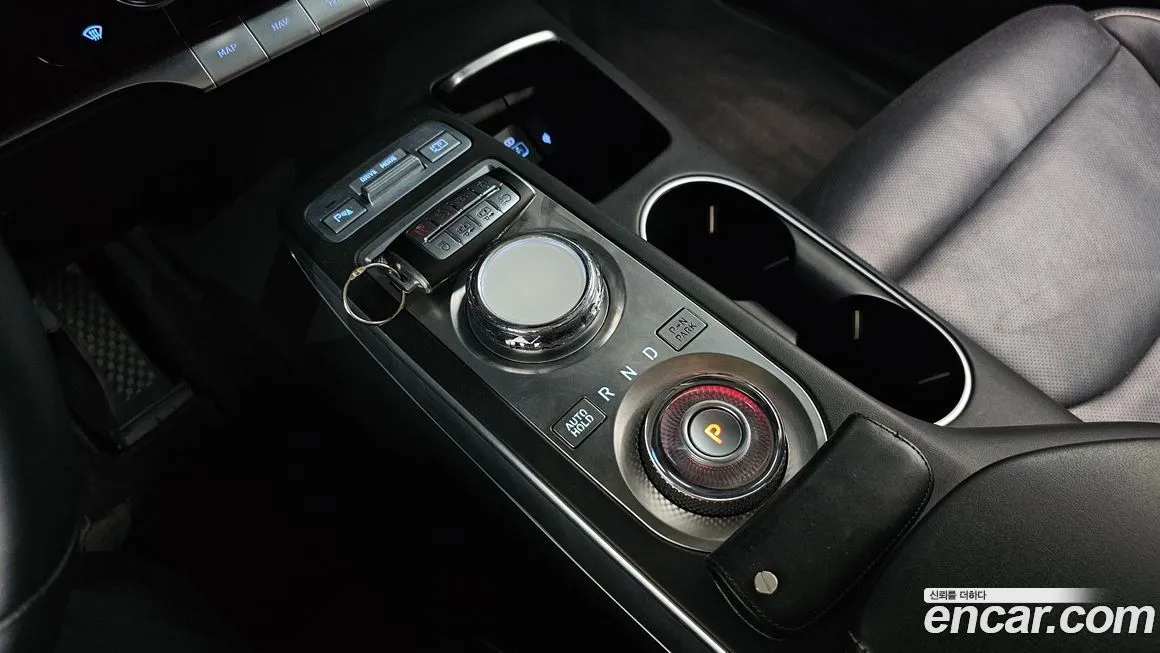 Genesis GV70 — фото 4