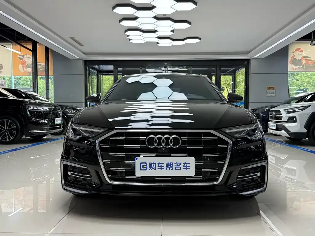 Audi A6L — фото 2