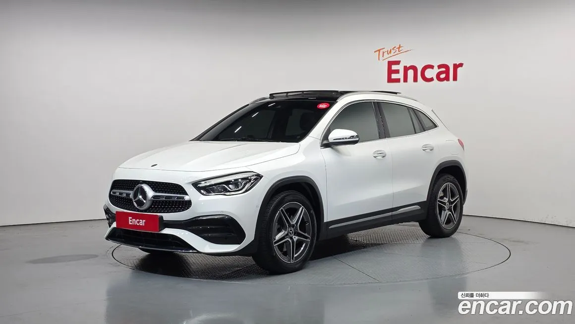 Mercedes-Benz GLA-Class — фото 1