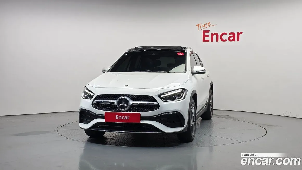 Mercedes-Benz GLA-Class — фото 4