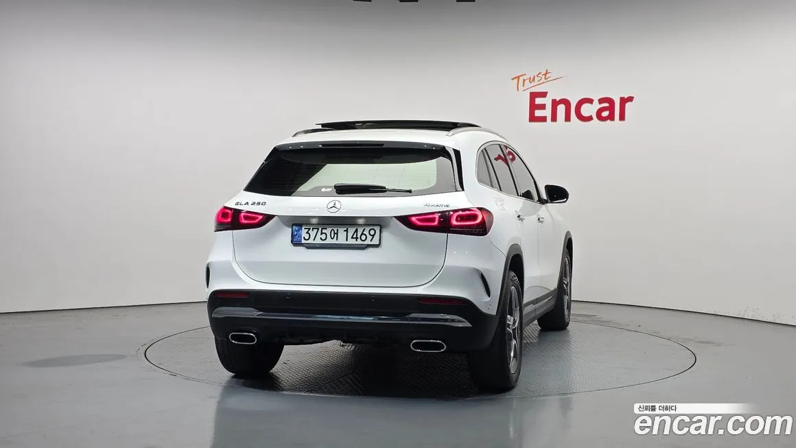 Mercedes-Benz GLA-Class — фото 2