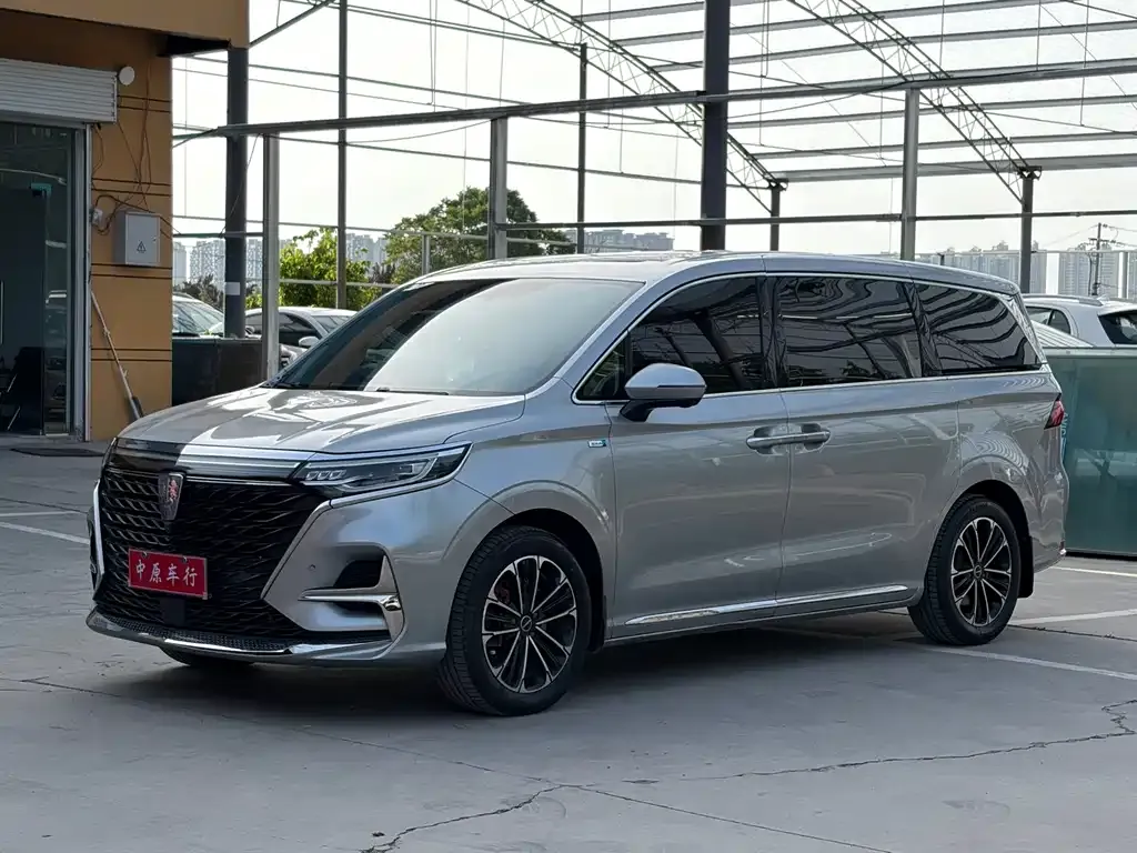 Roewe iMAX8 — фото 1